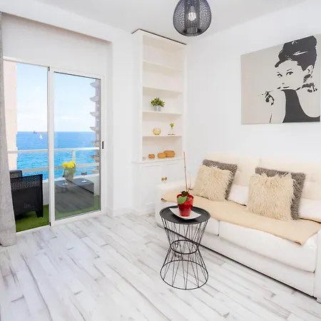 Triana Centro Ciudad Con Increibles Vistas Al Mar Apartment *