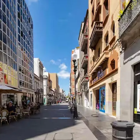 Triana Centro Ciudad Con Increíbles Vistas Al Mar *